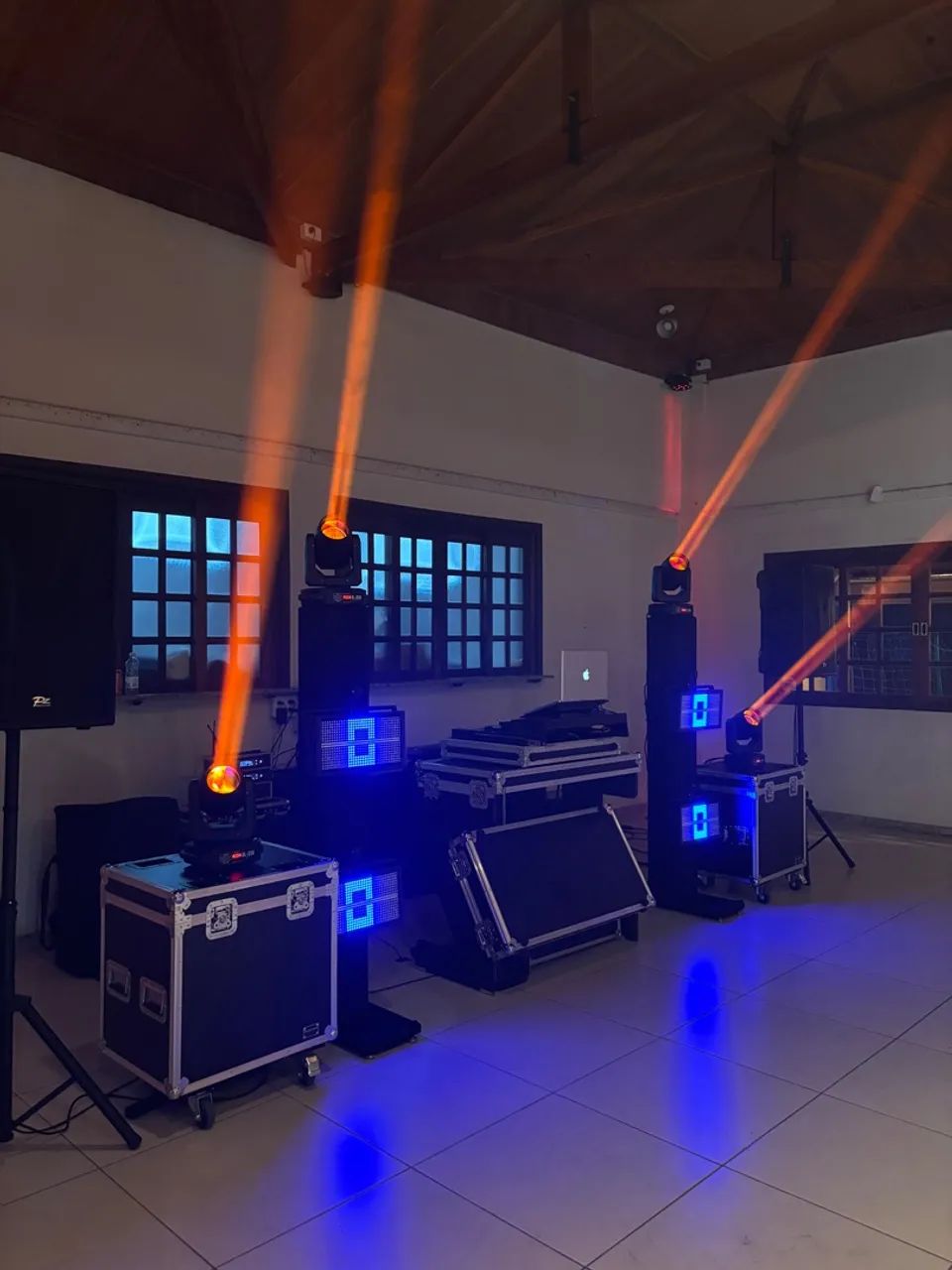 Equipamento de DJ Completo - Iluminação e Som FESTAS E EVENTOS - Foto 5