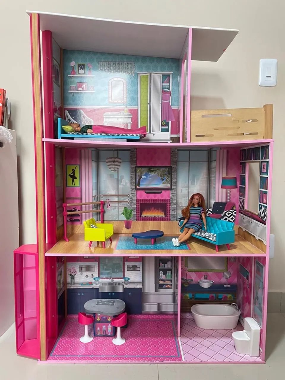 Casa de boneca infantil Barbie - Foto 4