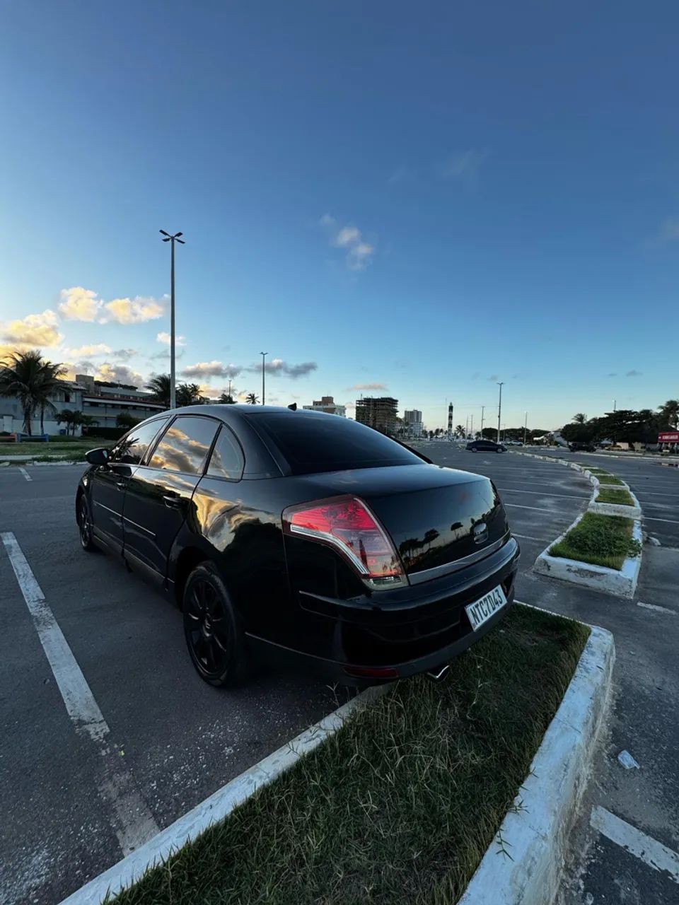 Vendo C4 pallas sem nada pra fazer  - Foto 3