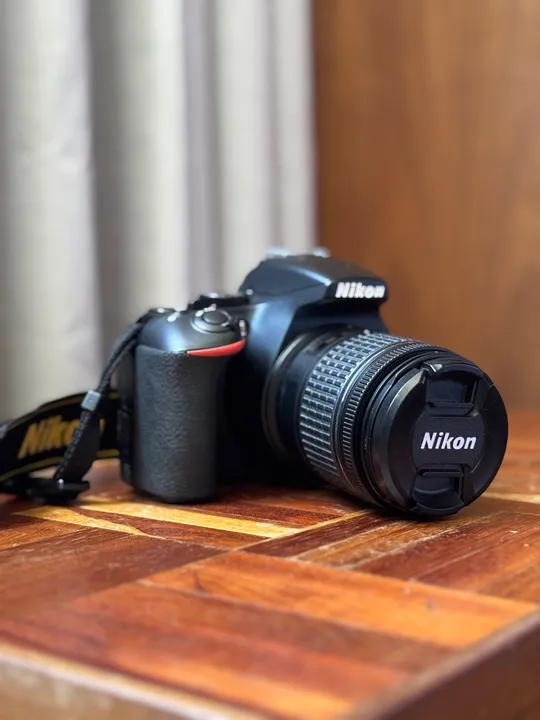 Nikon D3500 + Lente 18-55mm + Bolsa Transporte