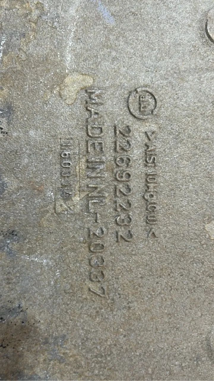 CÁRTER MOTOR ONIBUS VOLVO B12B B12M 22692232 - Foto 3