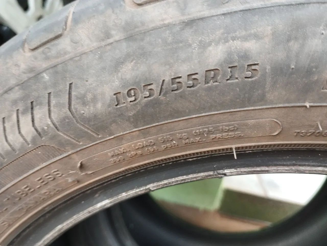 Pneu 195/55/15 - Foto 3