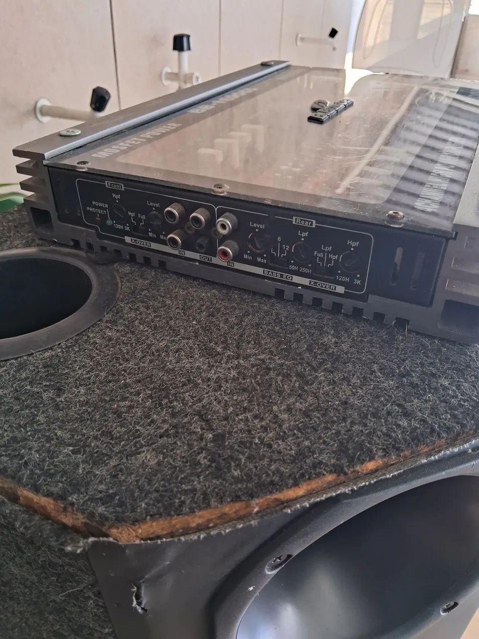 Sealed Enclosure64175477101443125