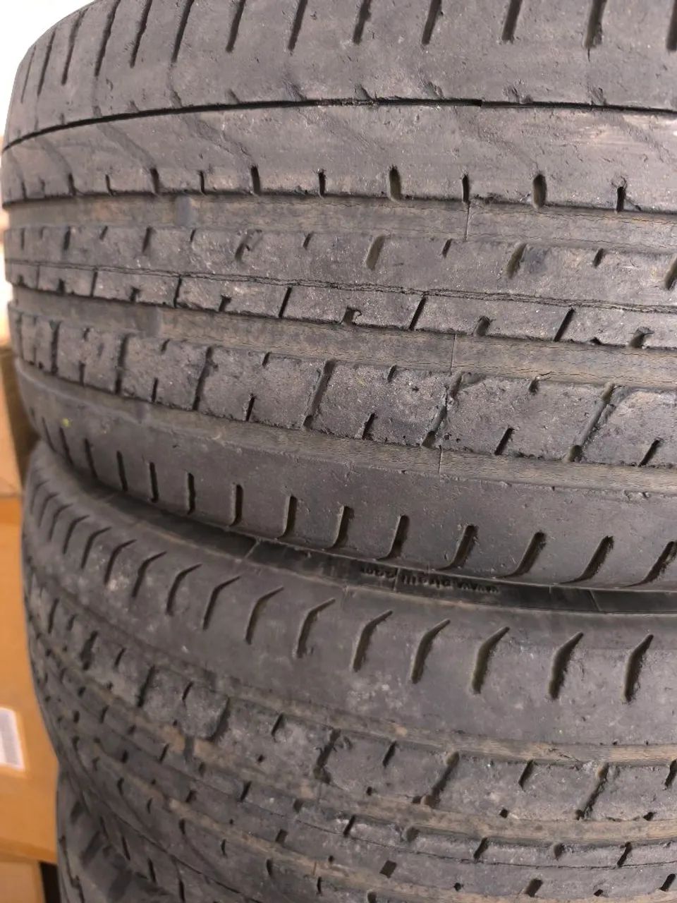 Pneus Pirelli 245/45 aro 20