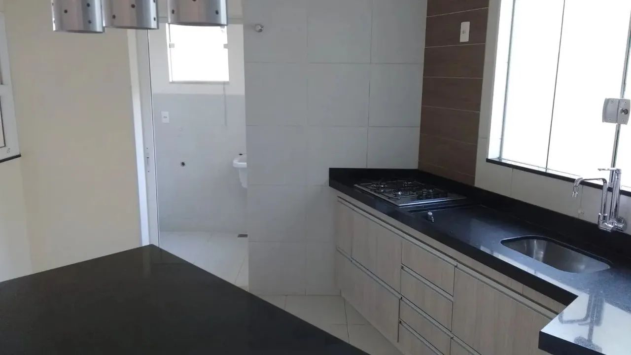 Sobrado para venda possui 200 metros quadrados com 3 quartos em Residencial Sauípe - Bauru - Foto 5