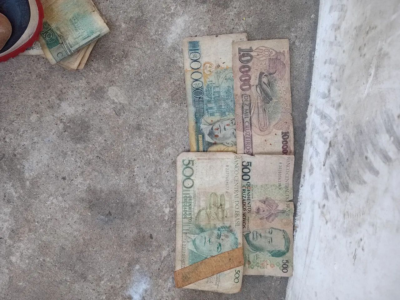 Vendo nota antigas de cruzeiro e cruzados  - Foto 2