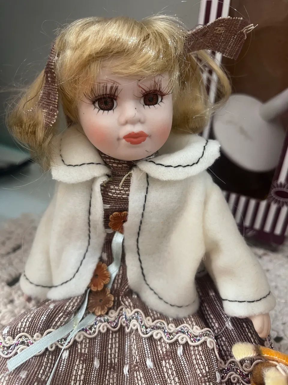 Boneca de porcelana  - Foto 4