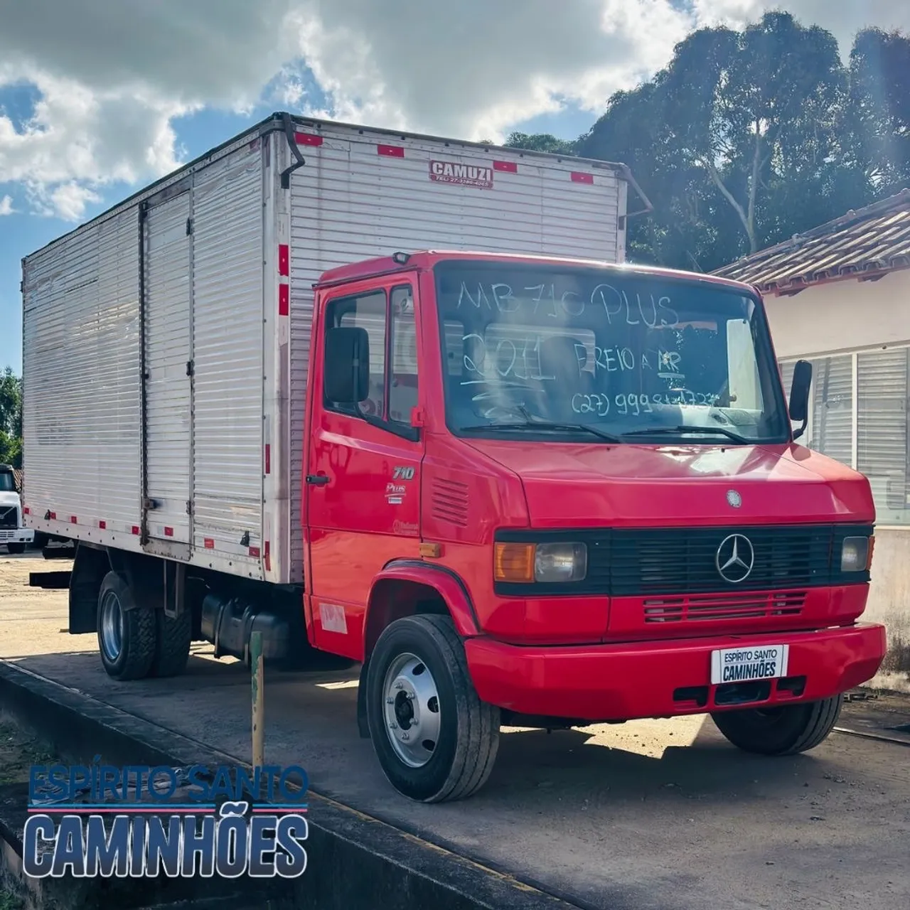 MB 710 PLUS BAÚ 2011