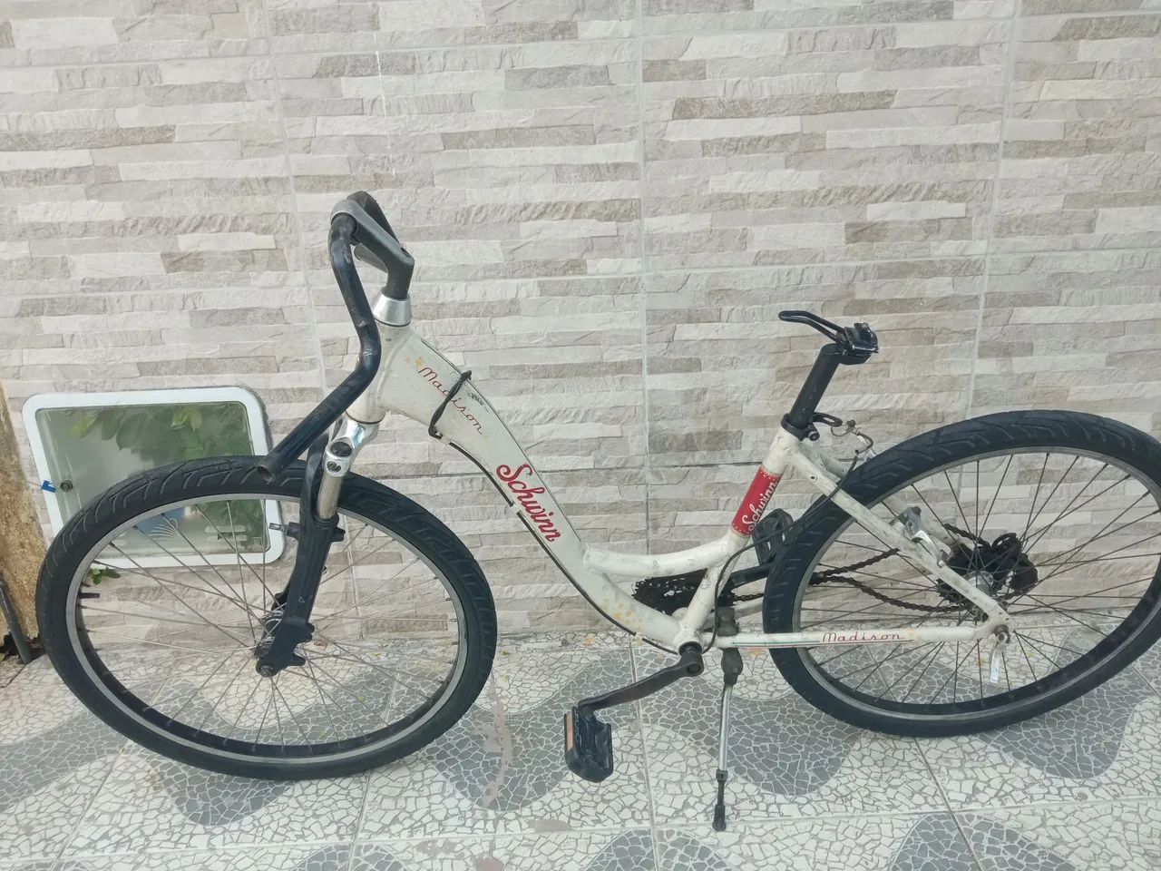 Bicicleta Schwinn Madison para ajeitar boa e no preçco - Ciclismo