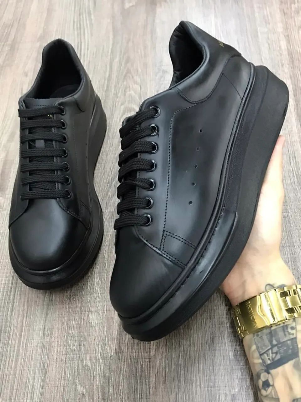 Tênis Alexander McQueen -(PRONTA ENTREGA) BLACK