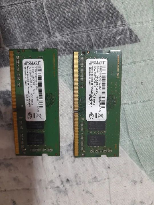 Memória RAM 8GB DDR4 