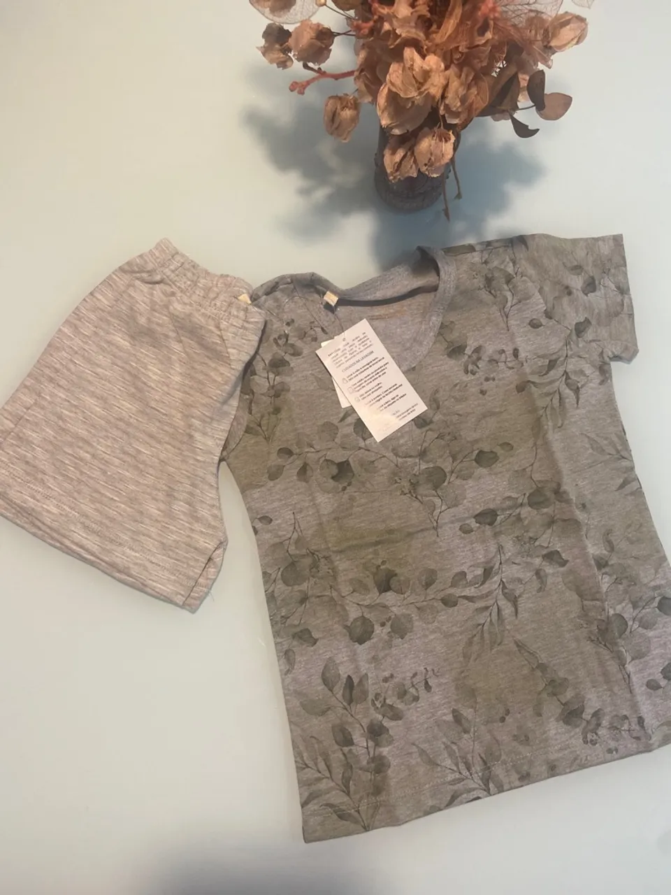 Conjunto Infantil Floral - Conforto e Estilo!
