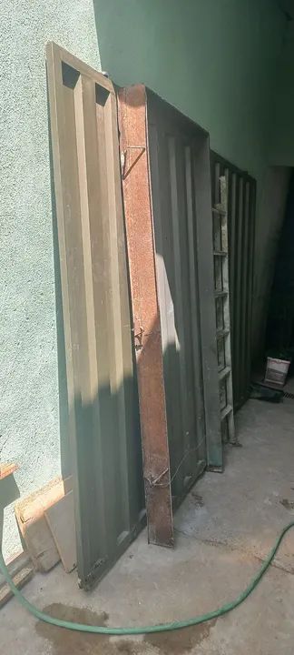 Portão de Alvenaria muito bom portão grande e pequeno  - Foto 2