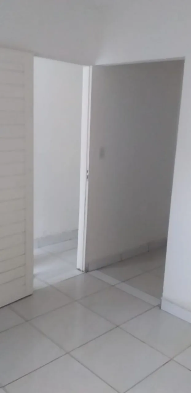 Alugo kitnet (leia anúncio todo)