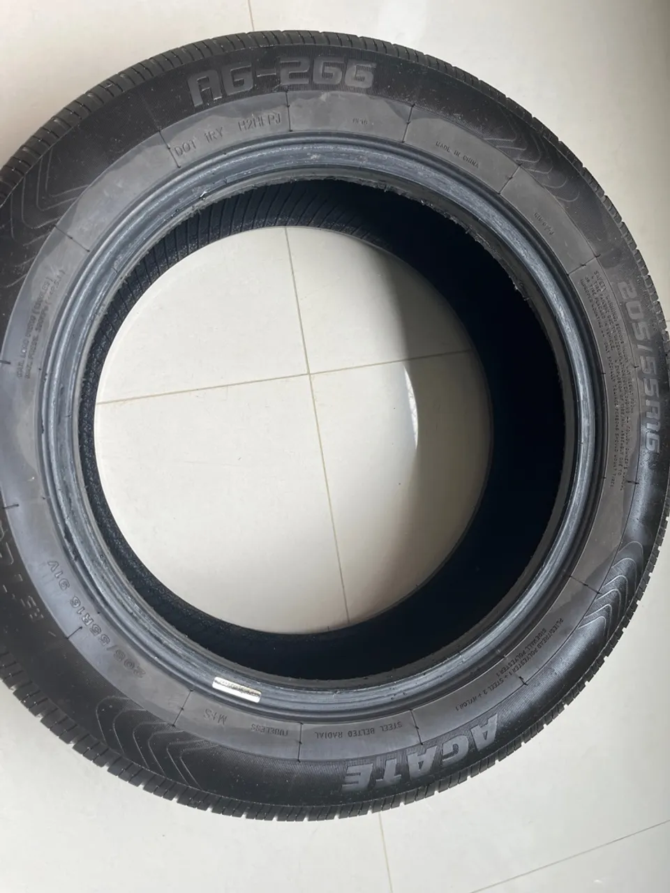 Pneu 205/55R16/91 AGATE semi novo