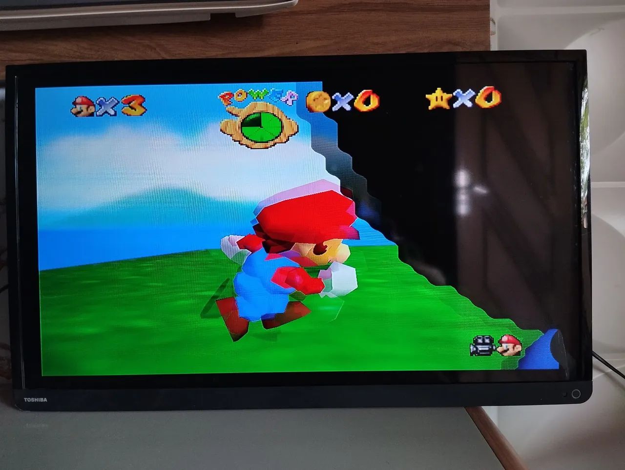 Tv Toshiba 32 não smart com detalhe na tela - Foto 4