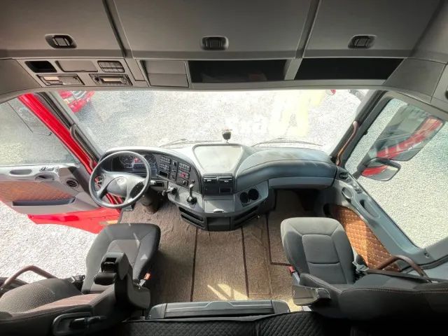 Mercedes Benz Actros 2546 6x2 MegaSpace ano 2019/2020 Susp. Ar e Freio Retarder  - Foto 13