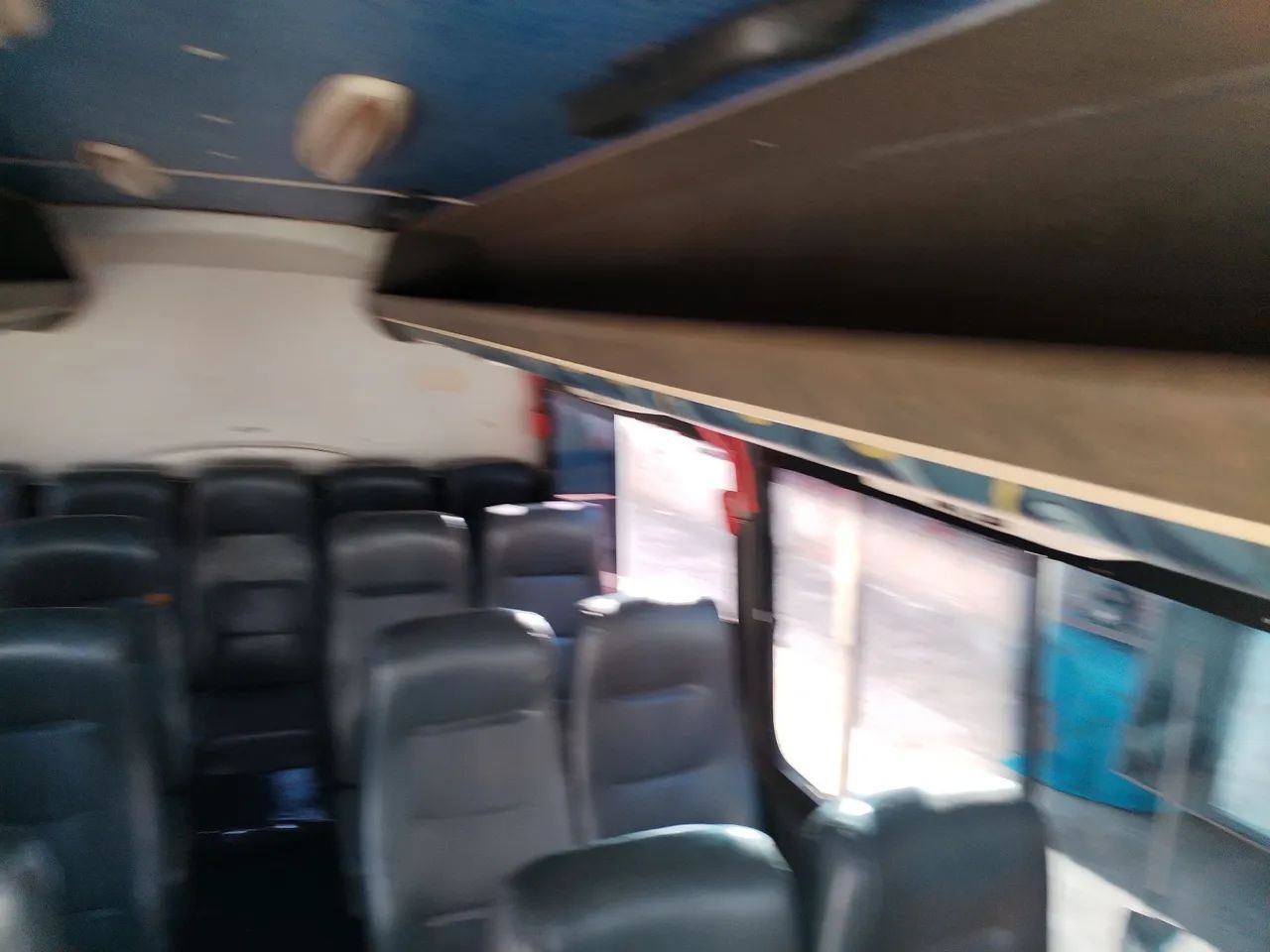 Vende se microonibus  - Foto 6