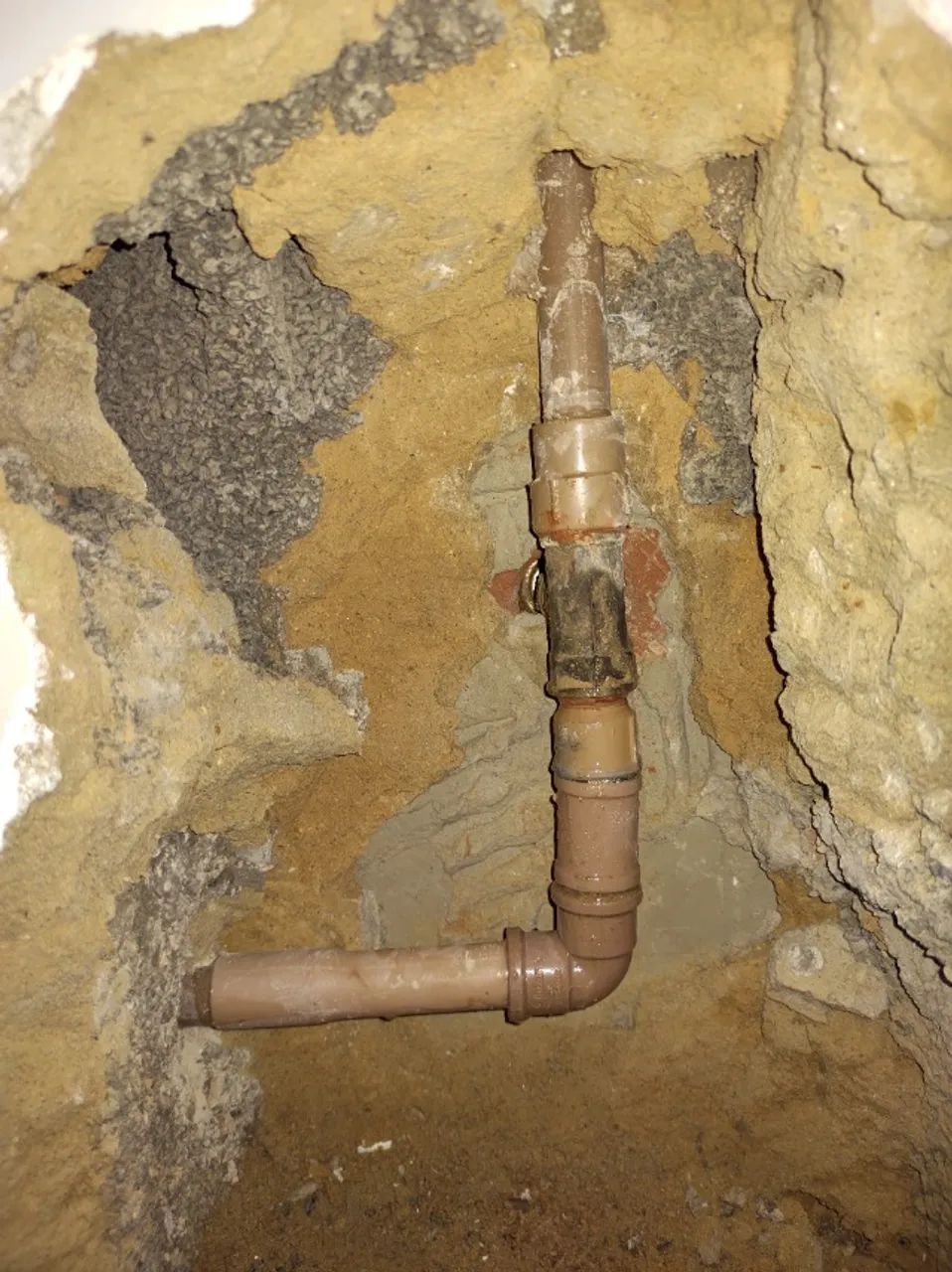 Bombeiro Hidráulico e Pedreiro - Foto 4