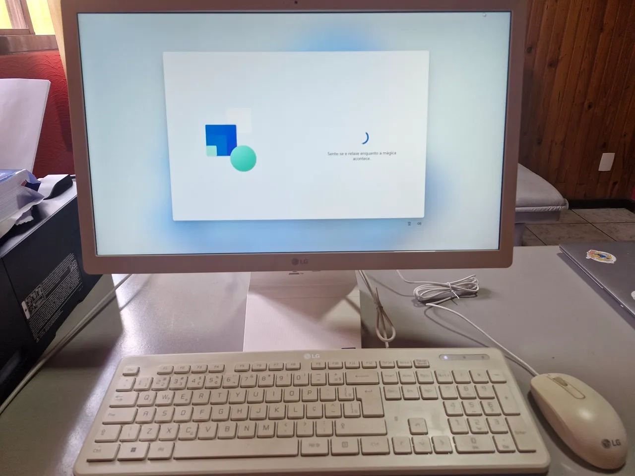 OMPUTADOR LG ALL IN ONE + TECLADO E MOUSE ORIGINAIS - WINDOWS 11 - Foto 2