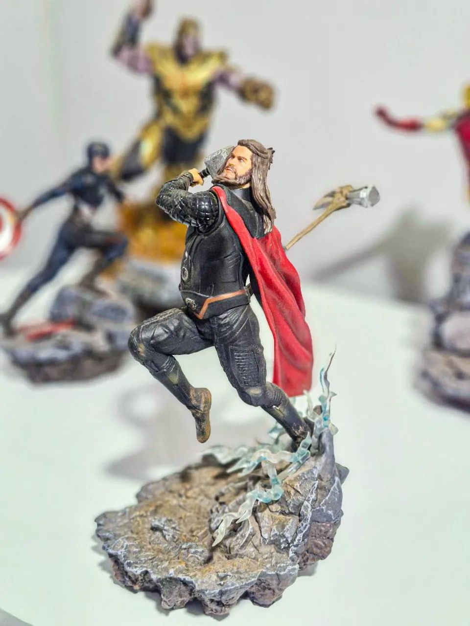 Thor Endgame 1/10 Iron Studios (Com detalhes) - Foto 2