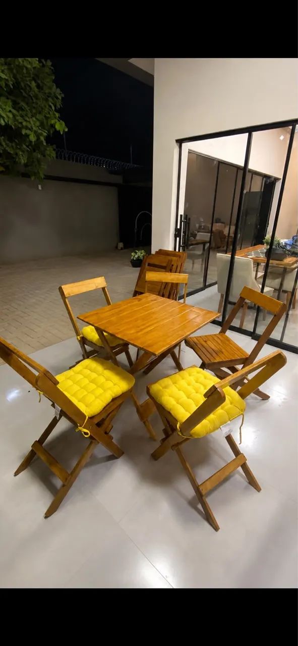 Mesa + 5 Cadeiras em Madeira Maciça - Foto 5