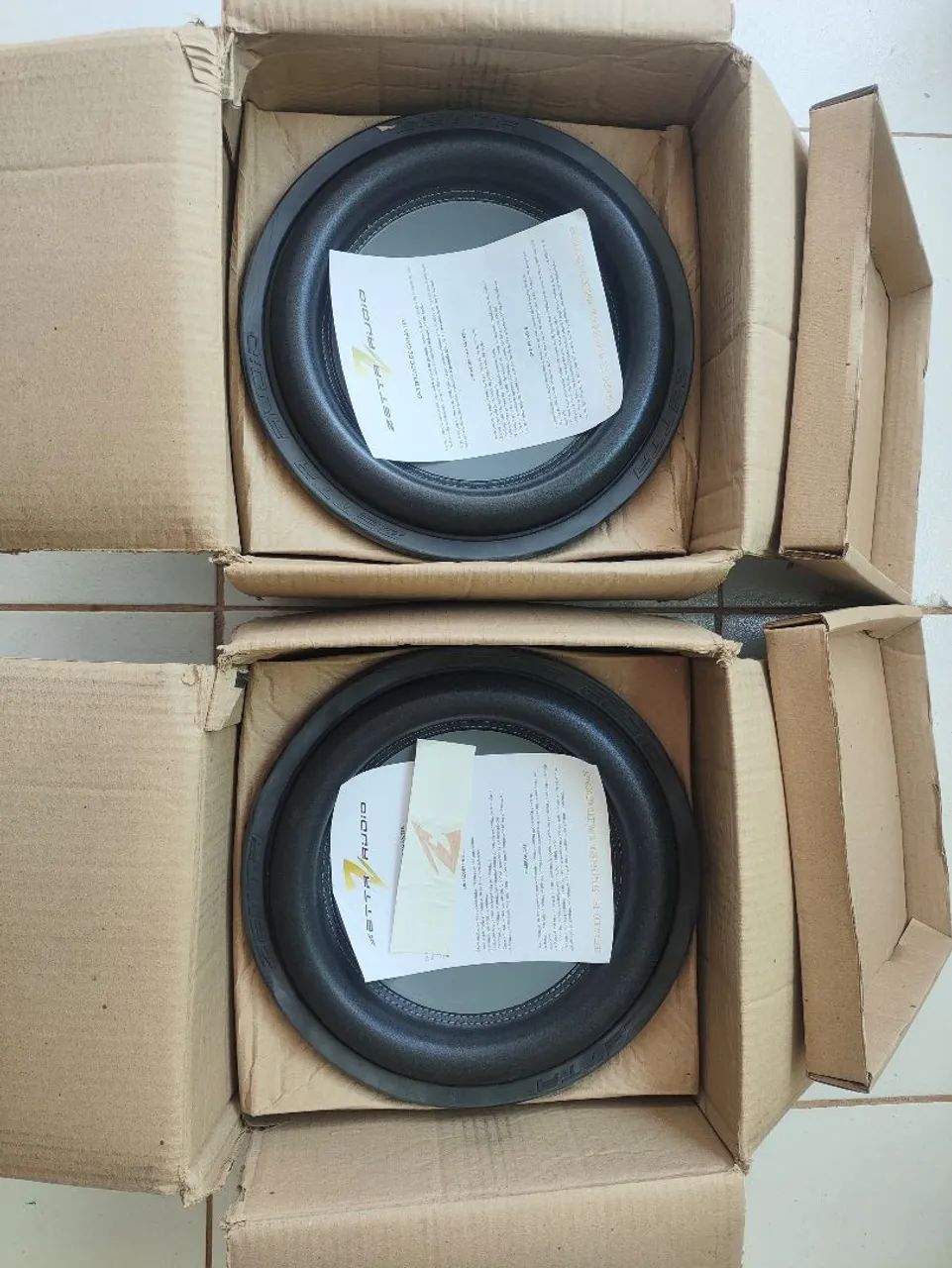 2 Subwoofer Zetta Áudio 900rms/ 1800Max zerado