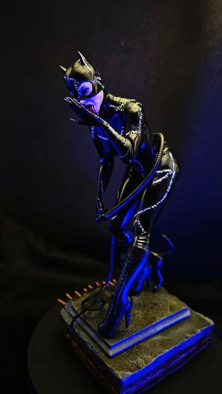 Batman que ri e Mulher Gato Action Figure - Foto 3