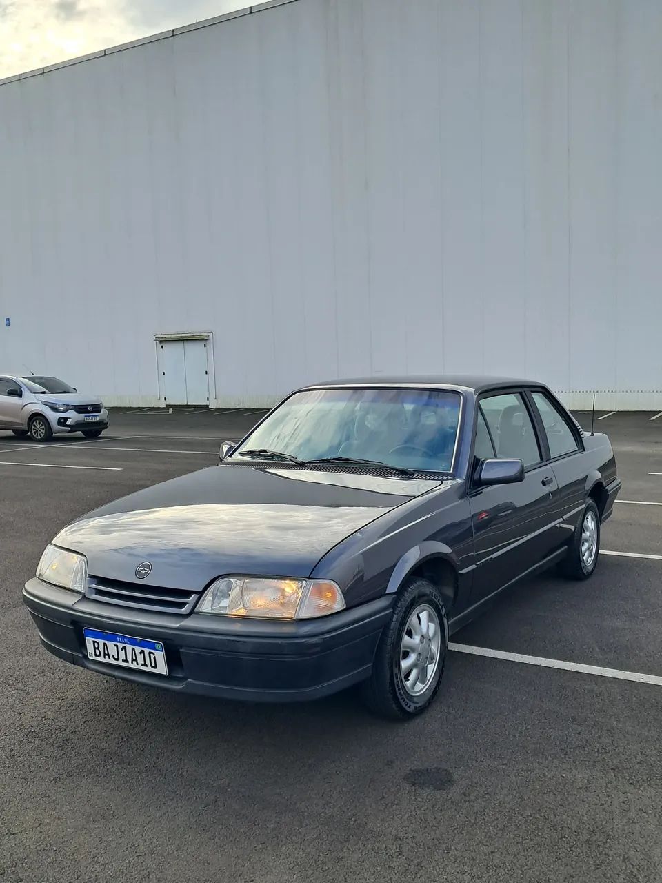 Chevrolet Monza Classic SE 2.0 /mpfi E EFI 2P E 4P 1993