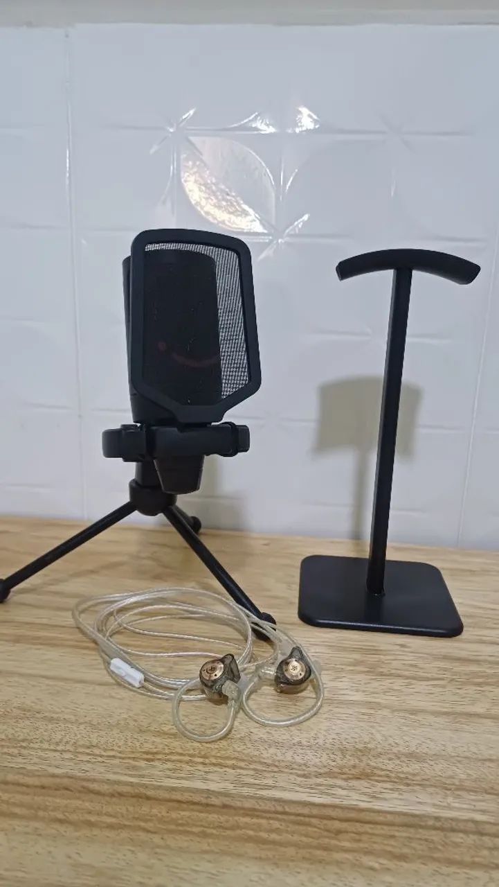 Vendo microfone, fone e suporte - Foto 2