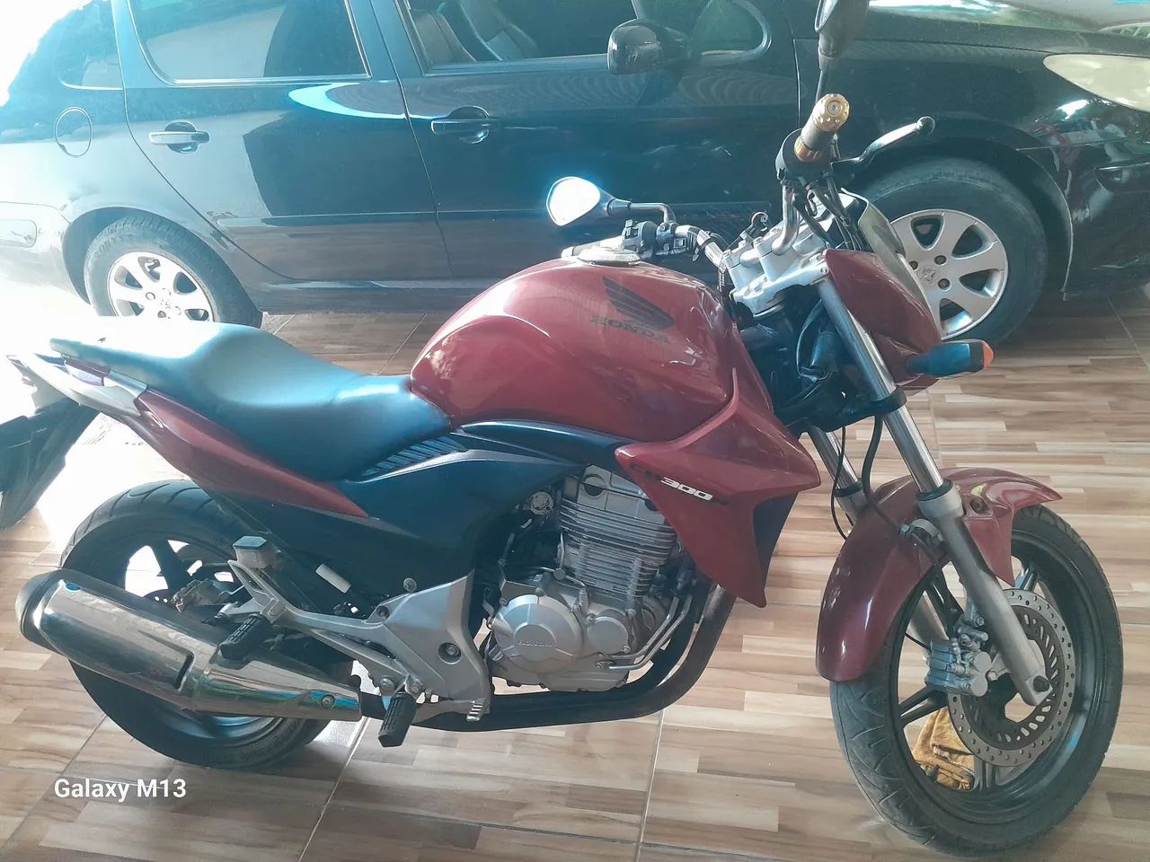 moto CB 300 ano 200013 - Foto 5