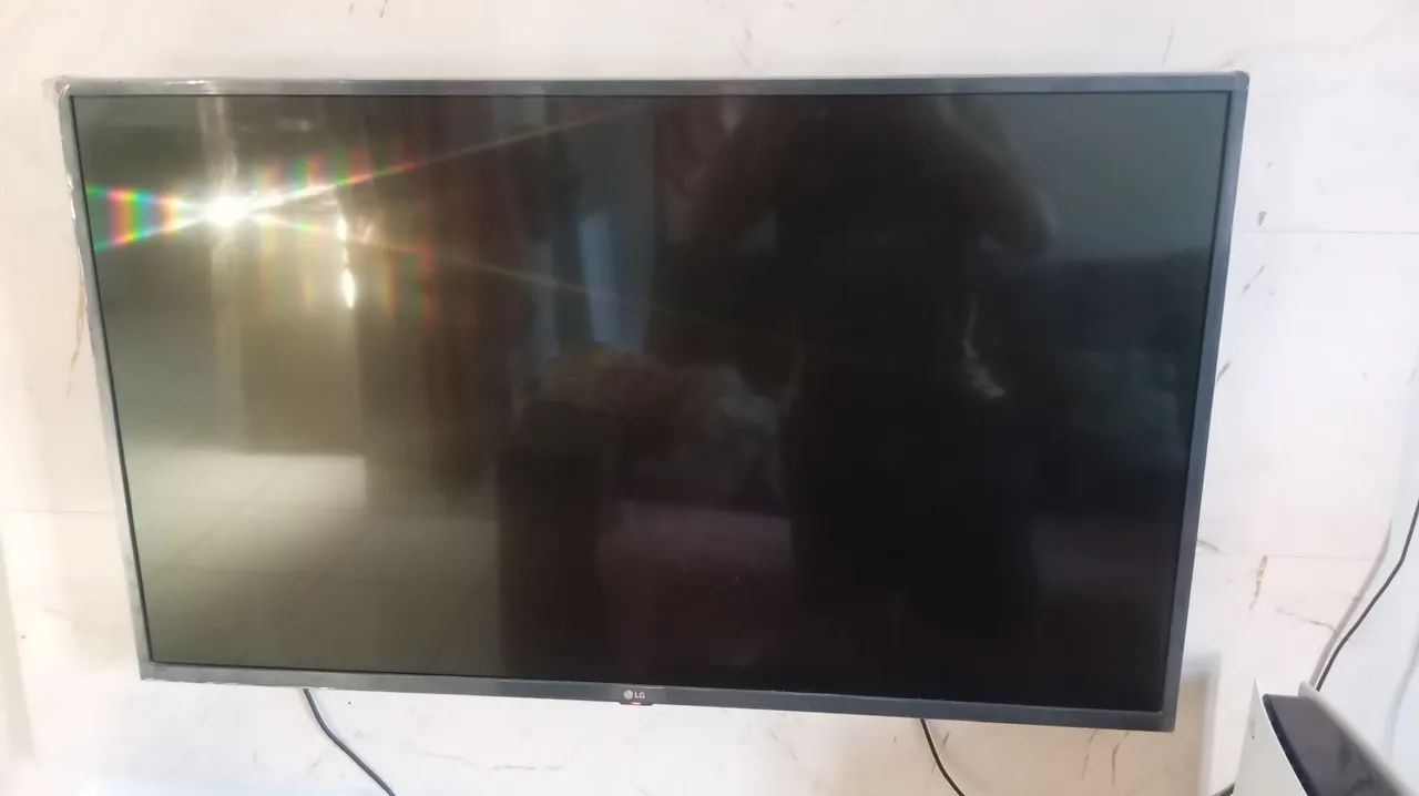 Vendo PS5 com tv de 42 polegadas + raque e painel  - Foto 4