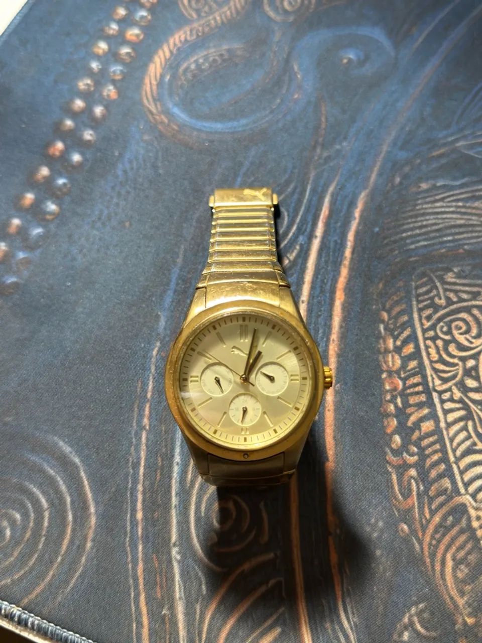 Relógios de Pulso Dourados - Estilo Elegante e Sofisticado - Foto 2