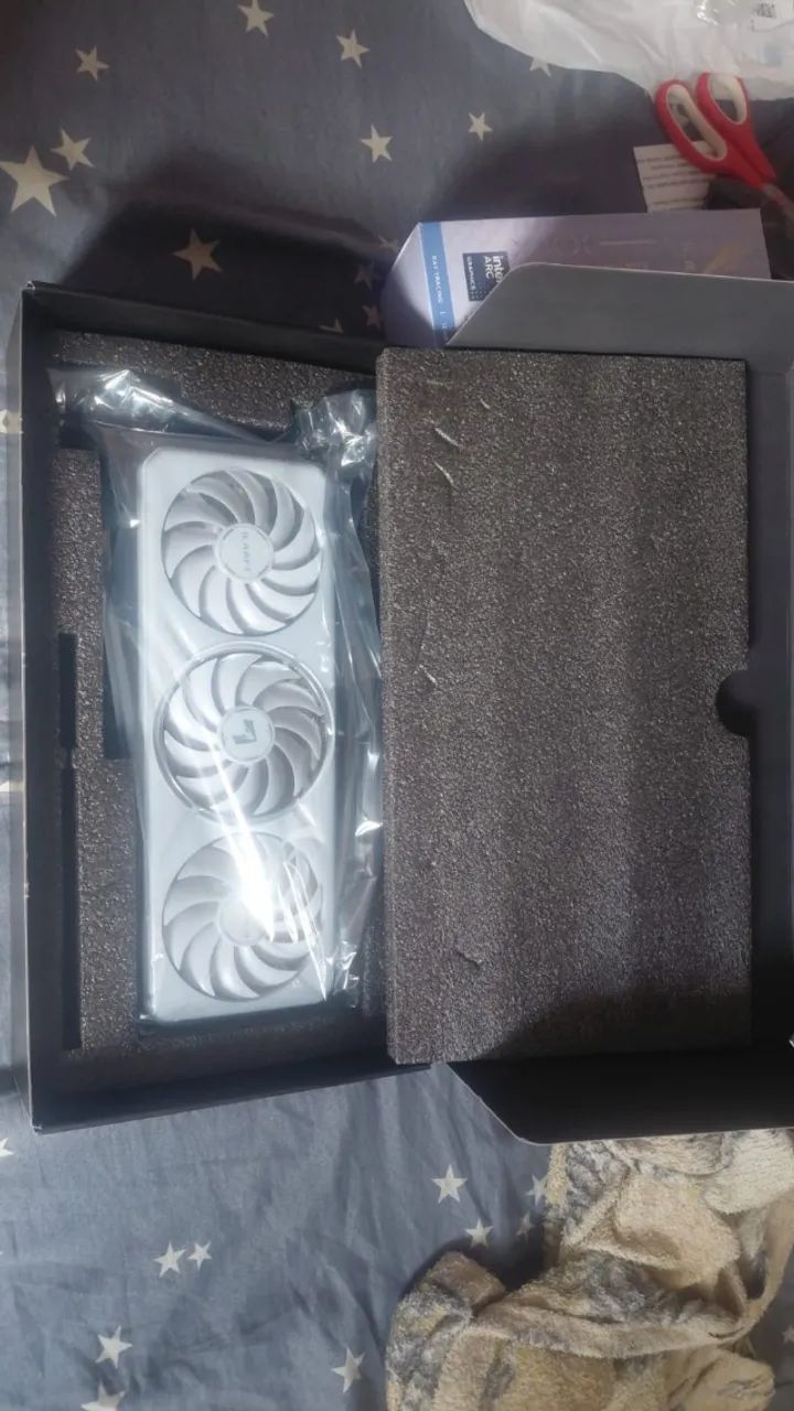Placa de Vídeo Intel Arc B580 12GB Maxsun iCraft - Foto 3