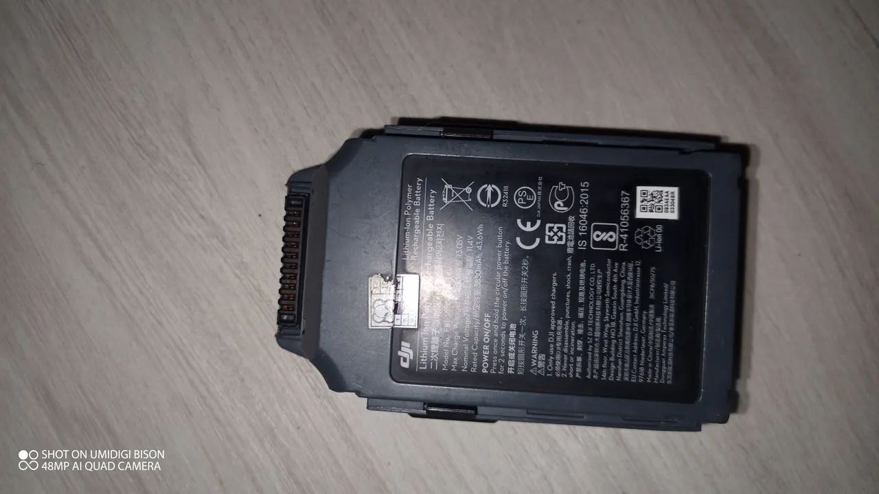 01 bateria, hub e carregador veicular  - Foto 2