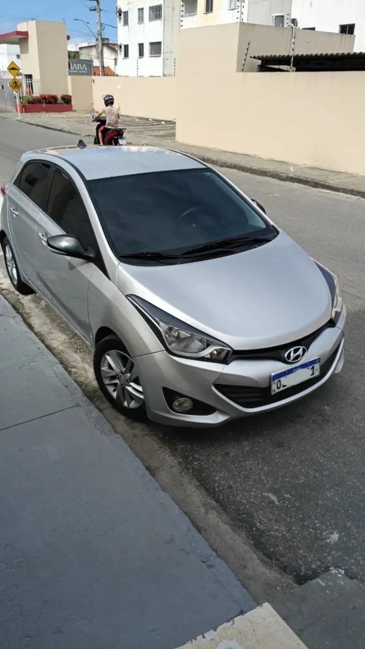 Hyundai HB20 Premium 1.6 Flex 16V Aut. 2014