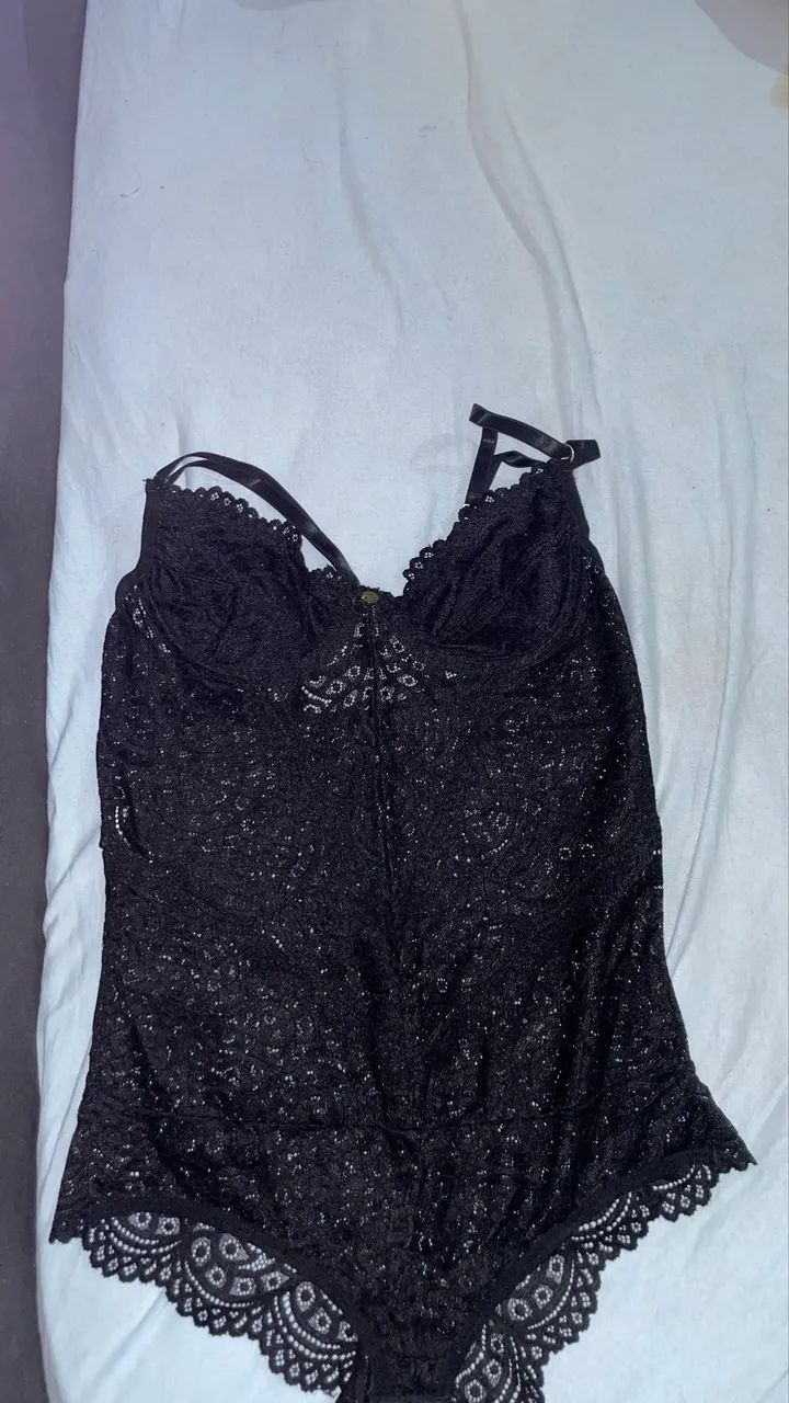 Body rendado preto 