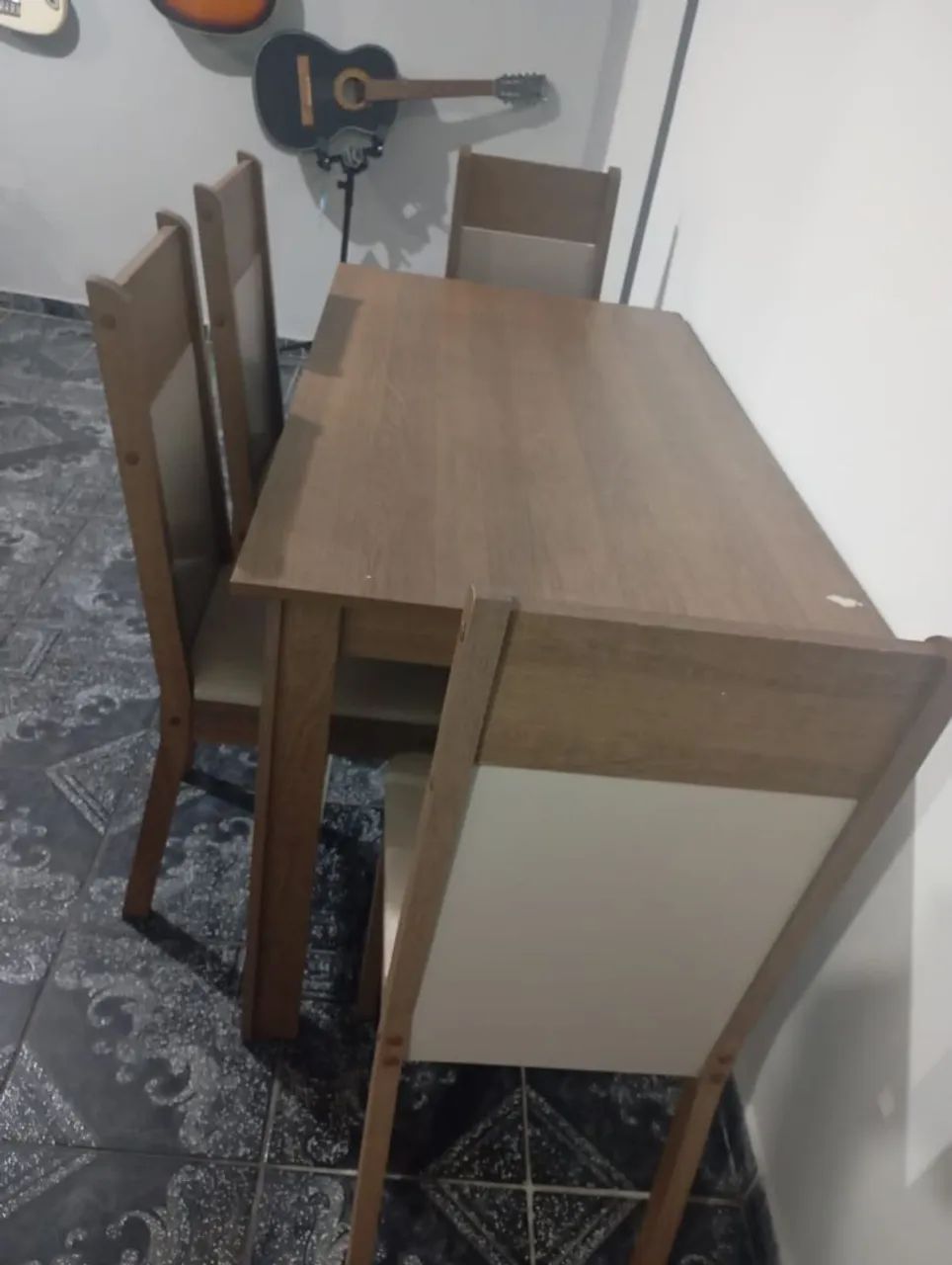 Mesa 4 cadeiras 