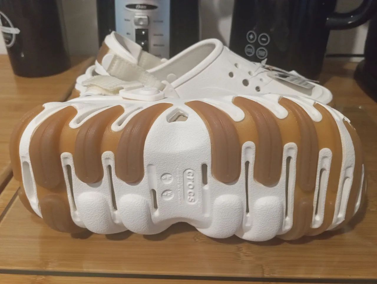 Crocs echo gum 24cm branco offwhite original  - Foto 4