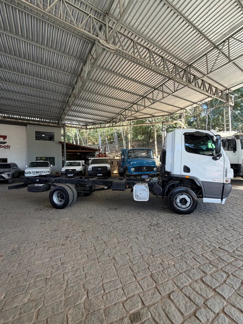 MB Accelo 1016 Chassi 2019 - Foto 4