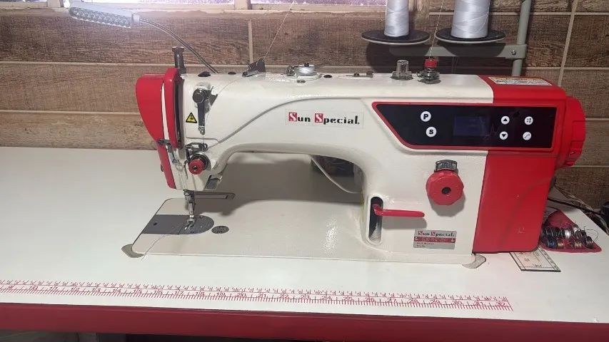 Maquina de Costura Sun Special SS18D-PR-QI COMPLETA