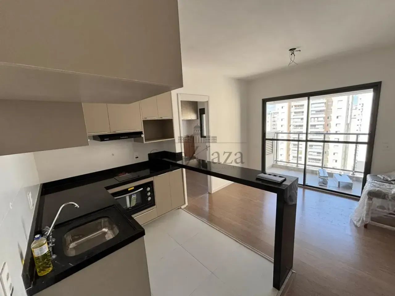 Imóvel para aluguel tem 33 metros quadrados com 1 quarto
