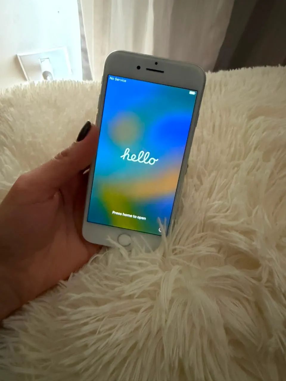 iPhone 8 em ótimo estado de conservação funcionando muito bem. 