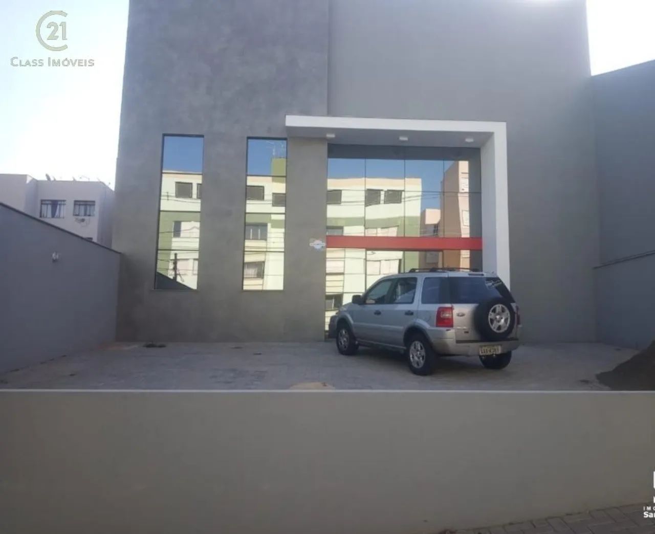 Barracão para alugar em Londrina, Dom Bosco, com 780 m² - Foto 2
