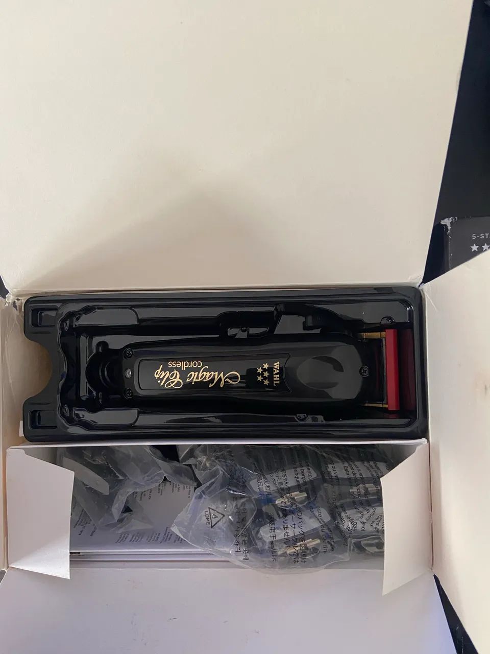 Máquina de corta cabelo wahl Magic clip cordless black - Foto 6