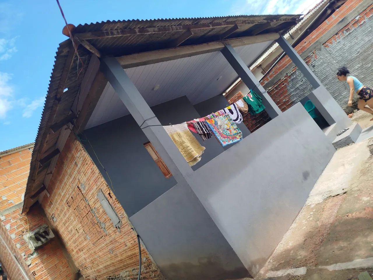 VENDE-SE CASA 135 mil, pois estou com pressa para vender  - Foto 2
