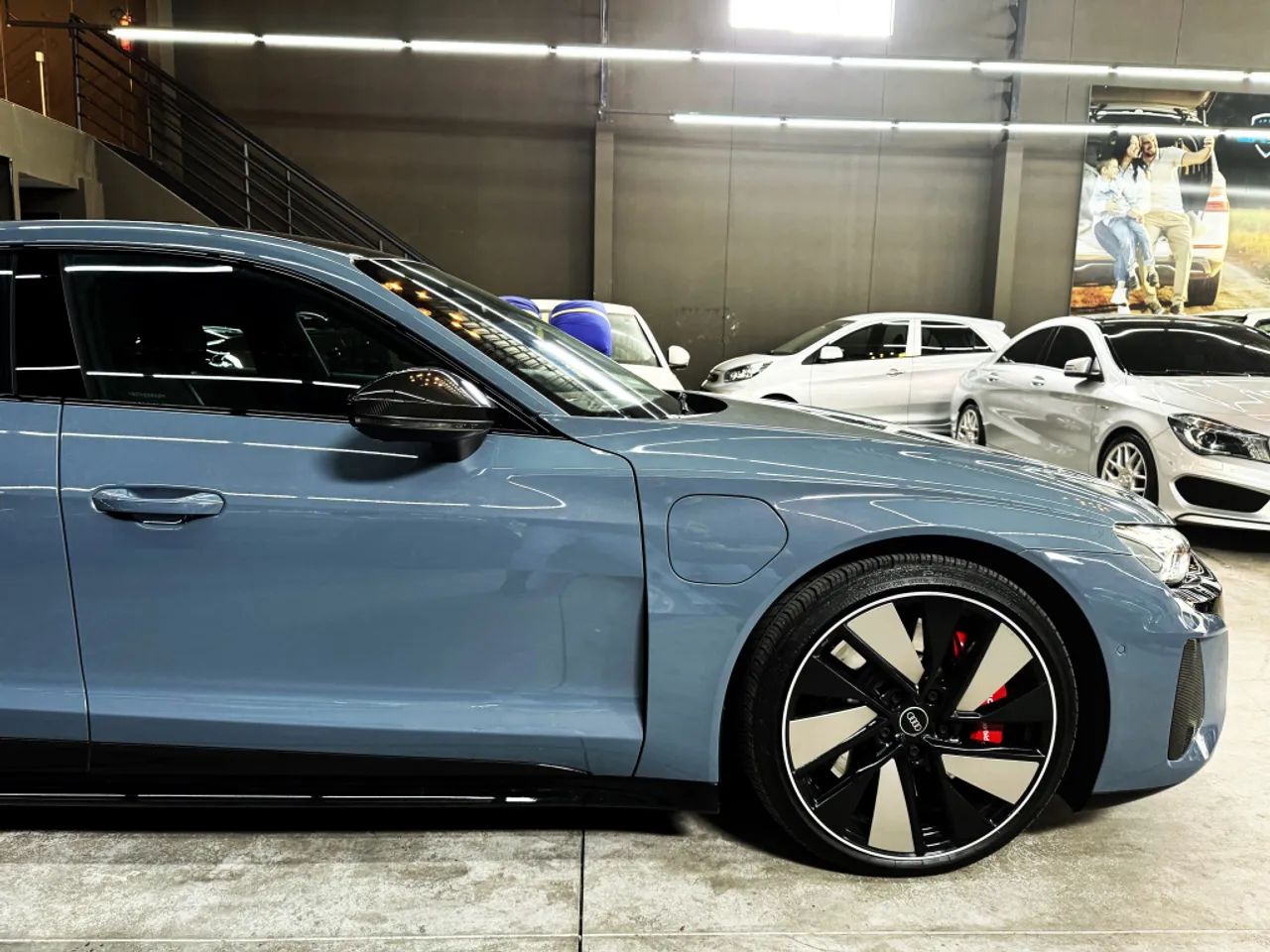 Audi RS E-tron GT Quattro Aut. (elétrico 2022 - Foto 5