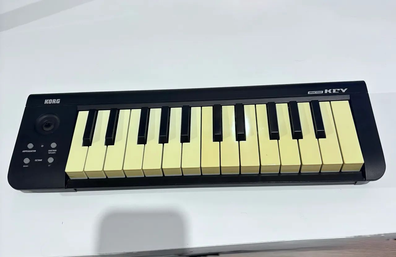 Teclado MIDI Korg Micro Key - Foto 4