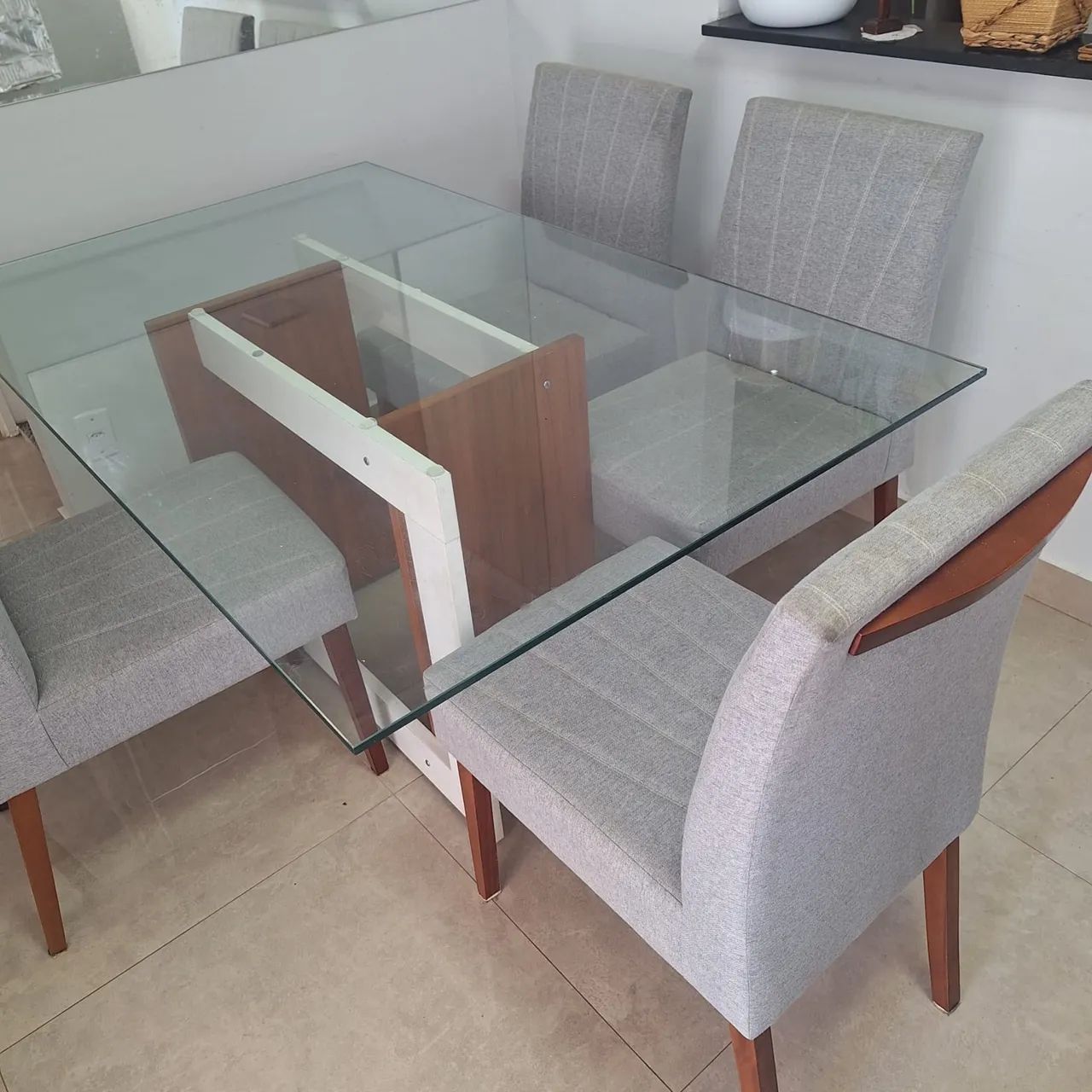 Mesa de jantar com 4 cadeiras - Foto 3