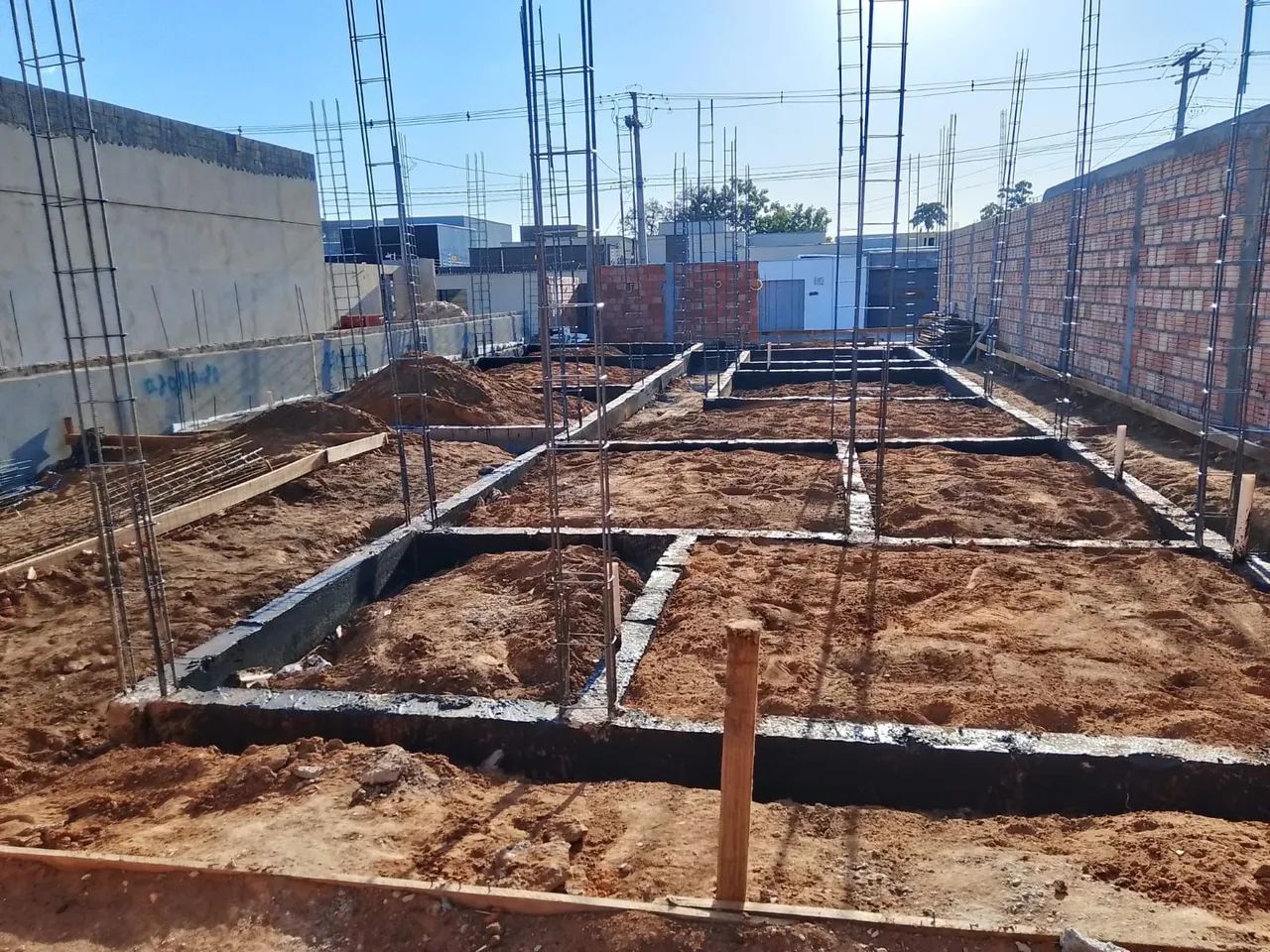 EXECUÇÃO DE OBRAS  - Foto 2